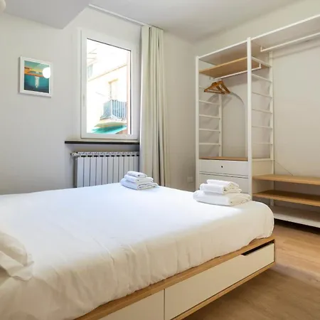 Apartmán Italianway - San Vitale 87 *